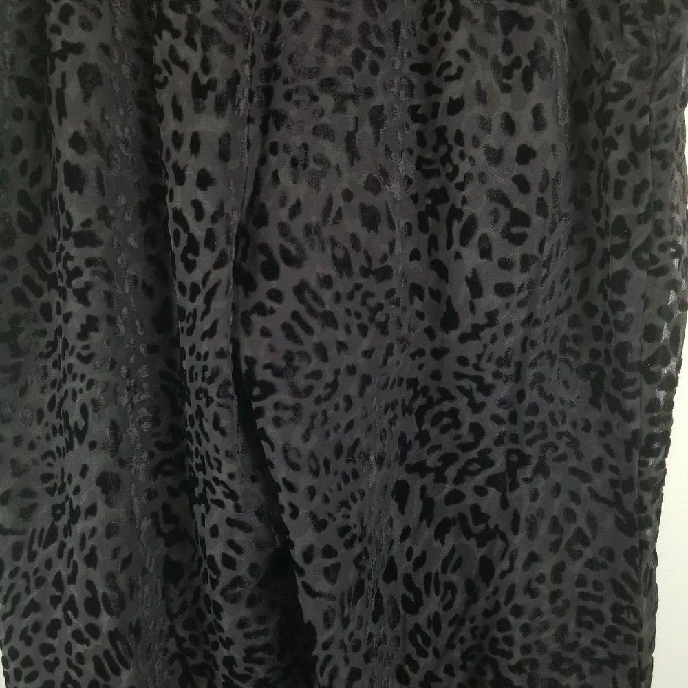 Chico's‎ Black Sheer Leopard Pants